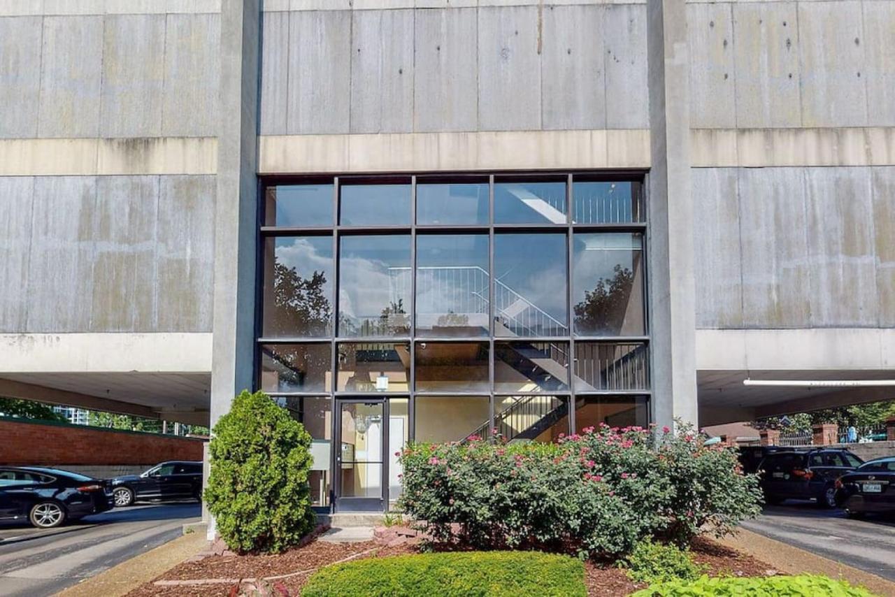 Condo On Music Row W Parking, Sleeps 6, Pool Nashville Exterior photo